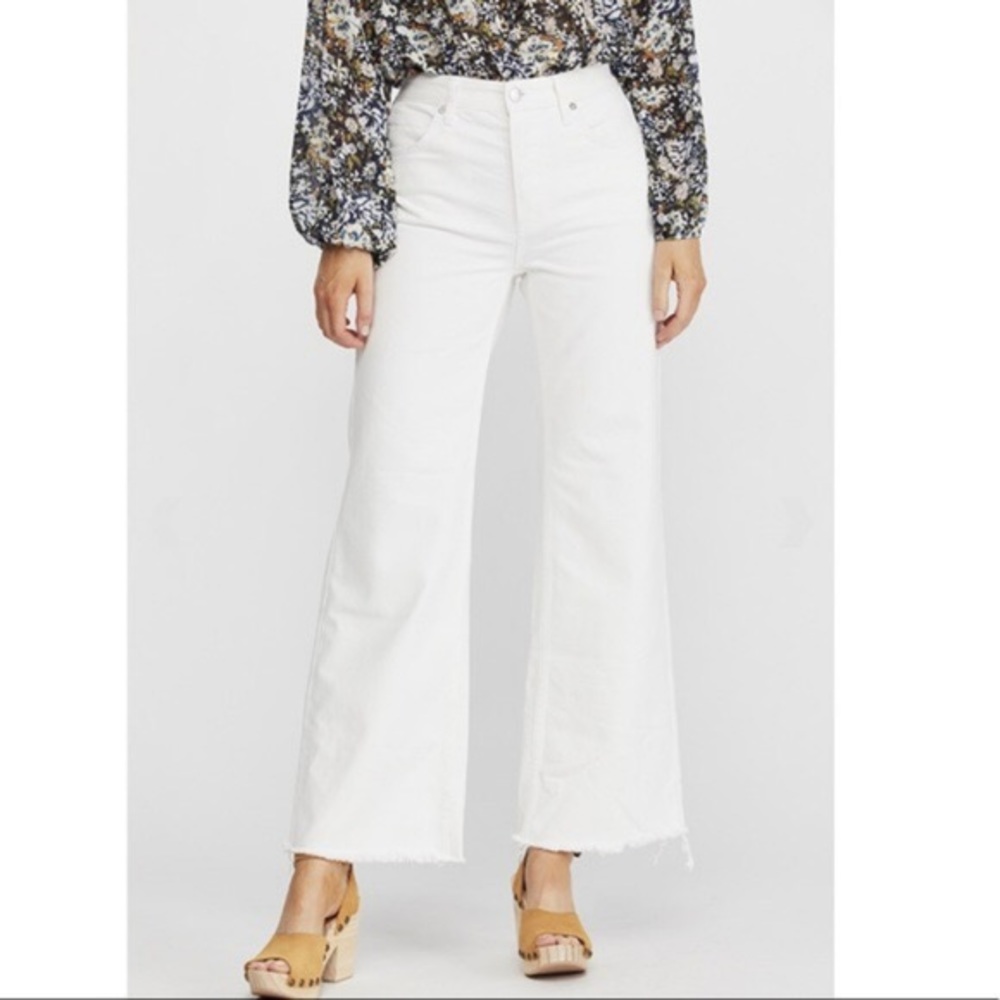 NWT White Raw Hem Flare Jeans (Free People)